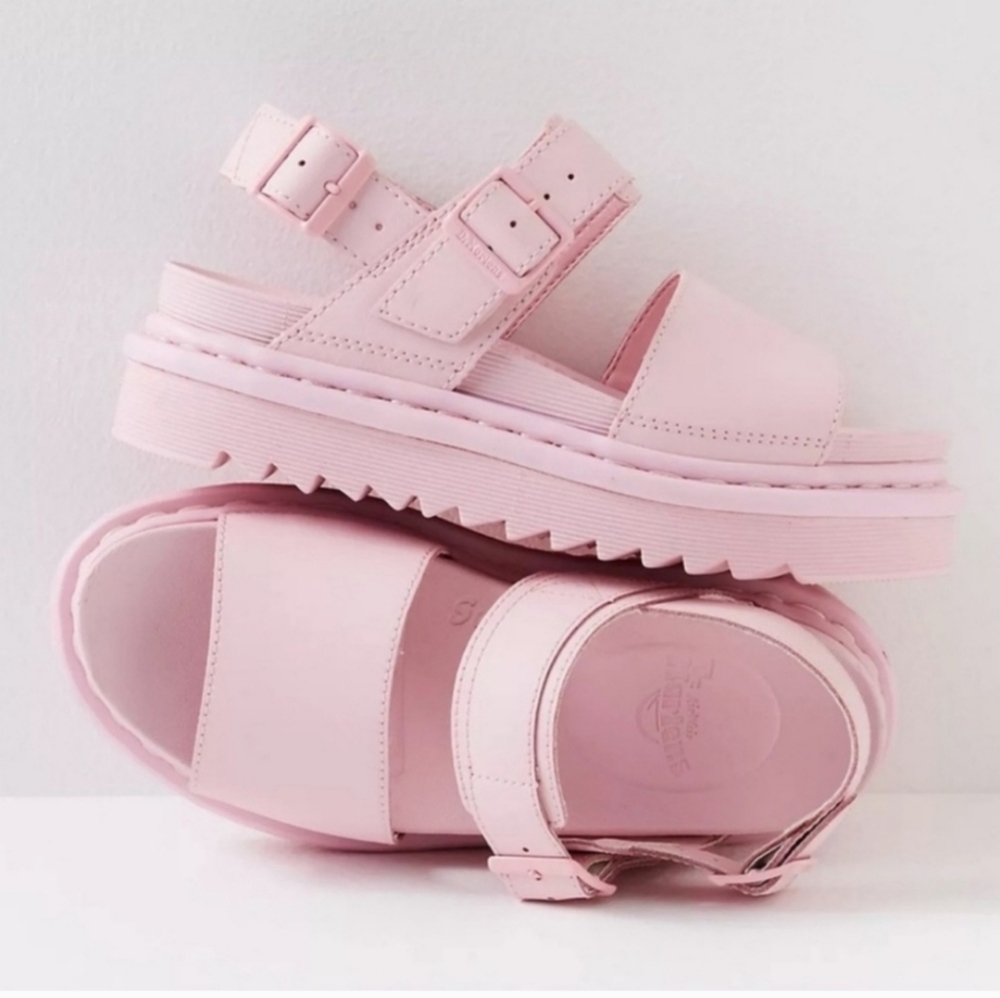 Dr. Martens Voss Platform Sandal Chalk Pink size 7 NIB